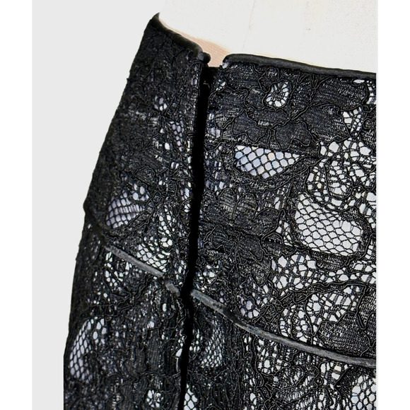 Relativity Black Lace Overlay Gray Satin Pencil Skirt Lined Back Zip Size 14 - Picture 5 of 7